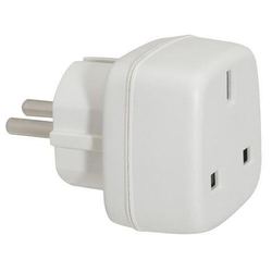 19110070 Adaptador Viaje-de Toma Inglesa A Schuko